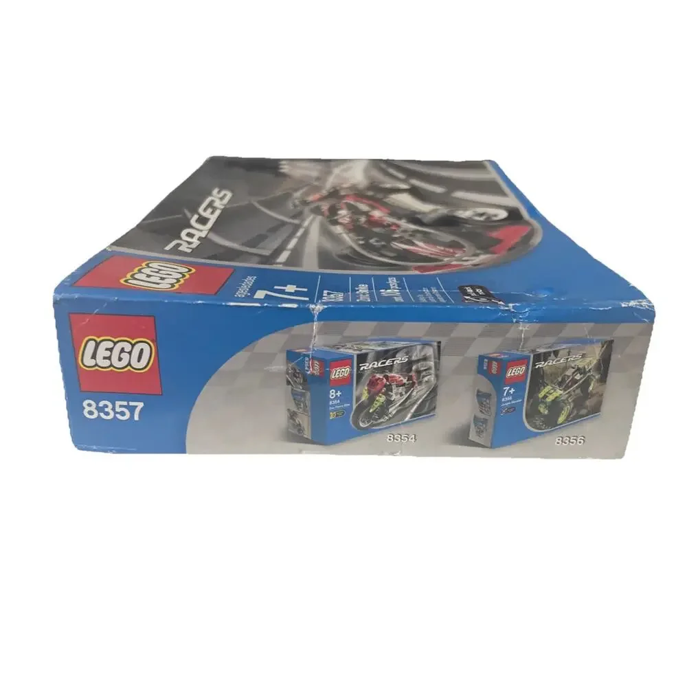 Vintage LEGO Racers set 8357 - Zonic Strike; 100% complete w manual and box New